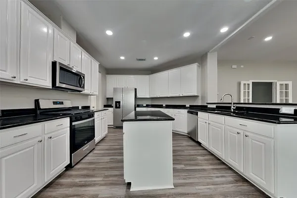 $2,400 | 9435 Edgeloch Drive, Spring, TX 77379