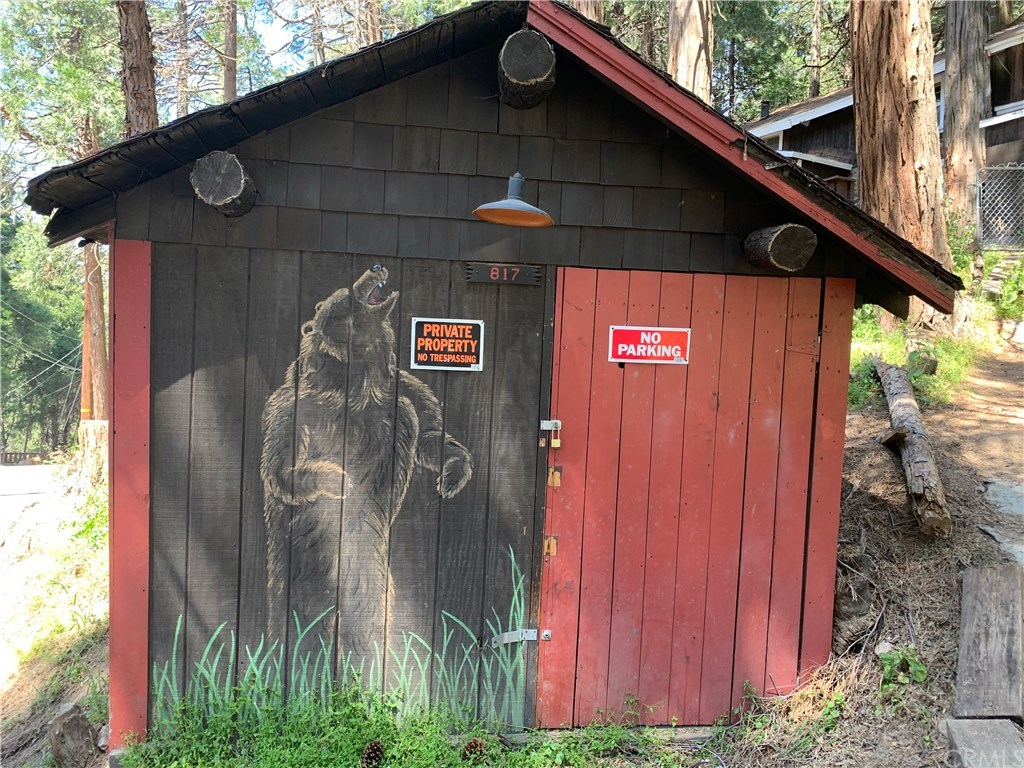 817 Big Oak Road Crestline, CA 92325 - Photo 23 of 24