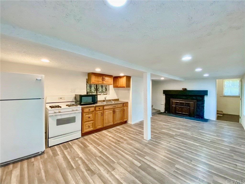 817 Big Oak Road Crestline, CA 92325 - Photo 9 of 24