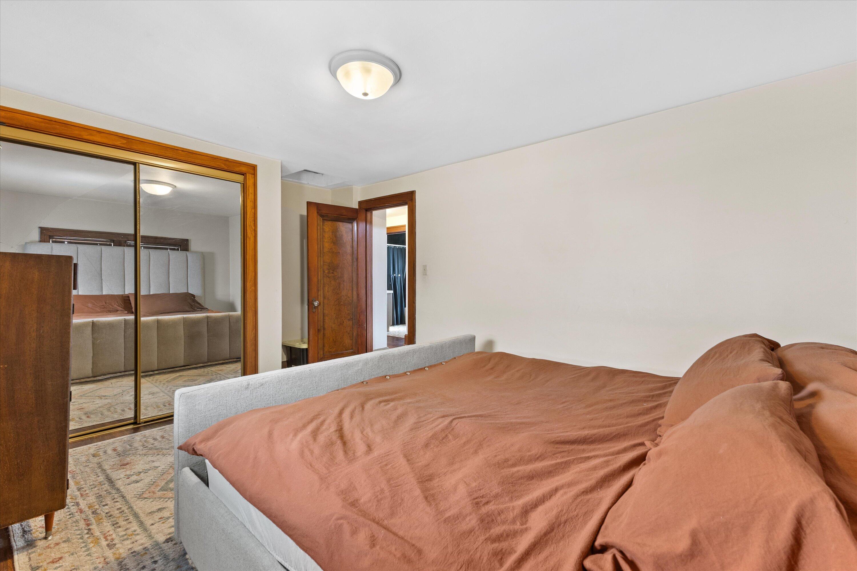 1106 Wolff Street Racine, WI 53402 - Photo 13 of 21 08-925A5448