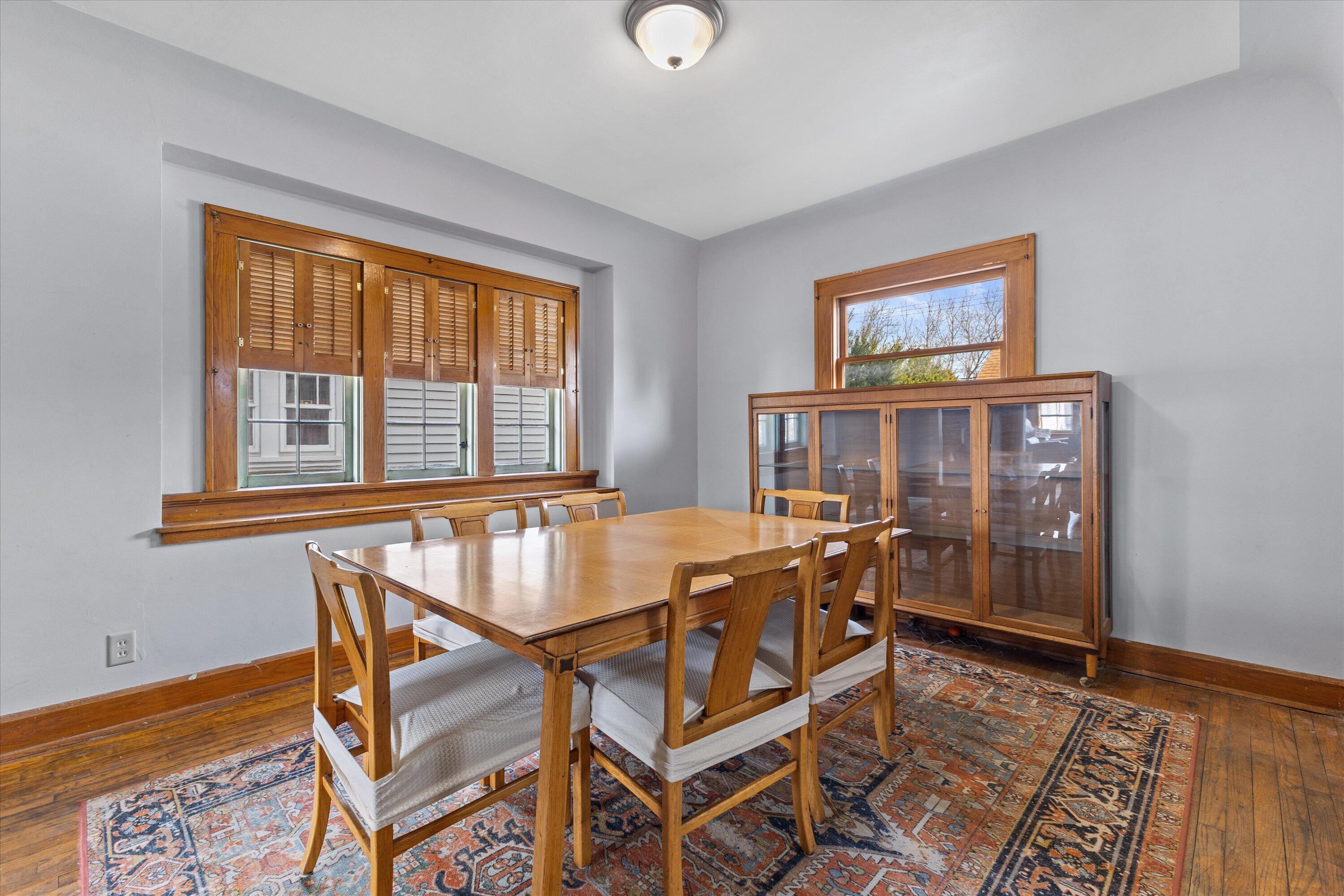 1106 Wolff Street Racine, WI 53402 - Photo 7 of 21 16-925A5502