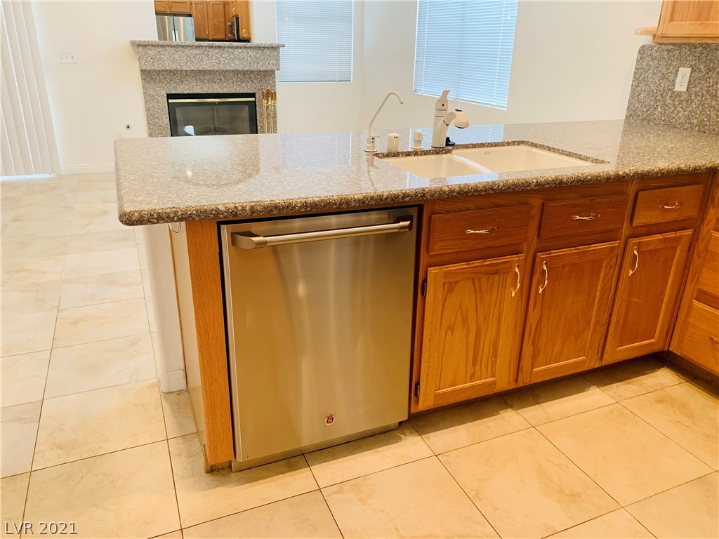 130 Ringlore Road Henderson, NV 89015 - Photo 14 of 29 Gallery Image 14