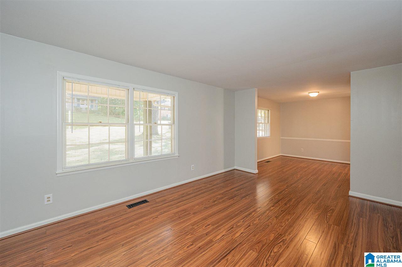 2228 Tal Brook Road Hoover, AL 35216 - Photo 5 of 41