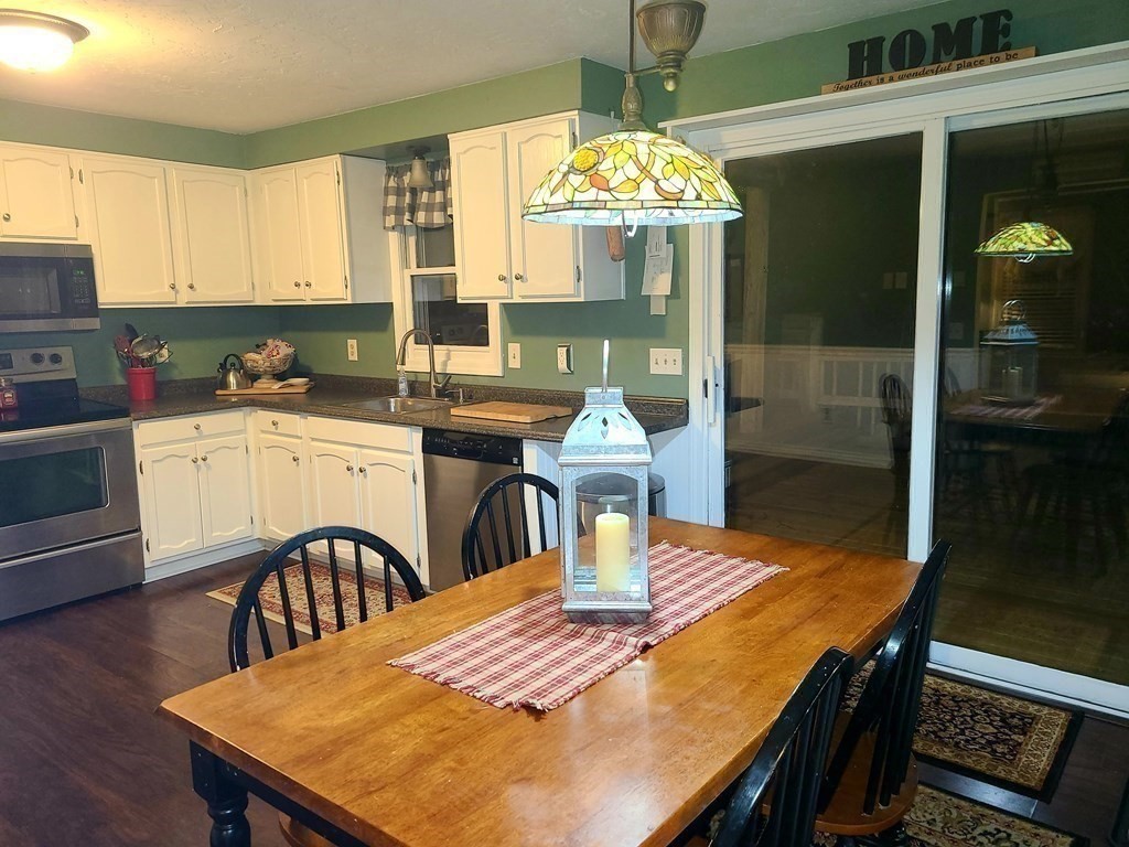 12 McIntyre Road North Oxford, MA 01537 - Photo 16 of 40 Gallery Image 16