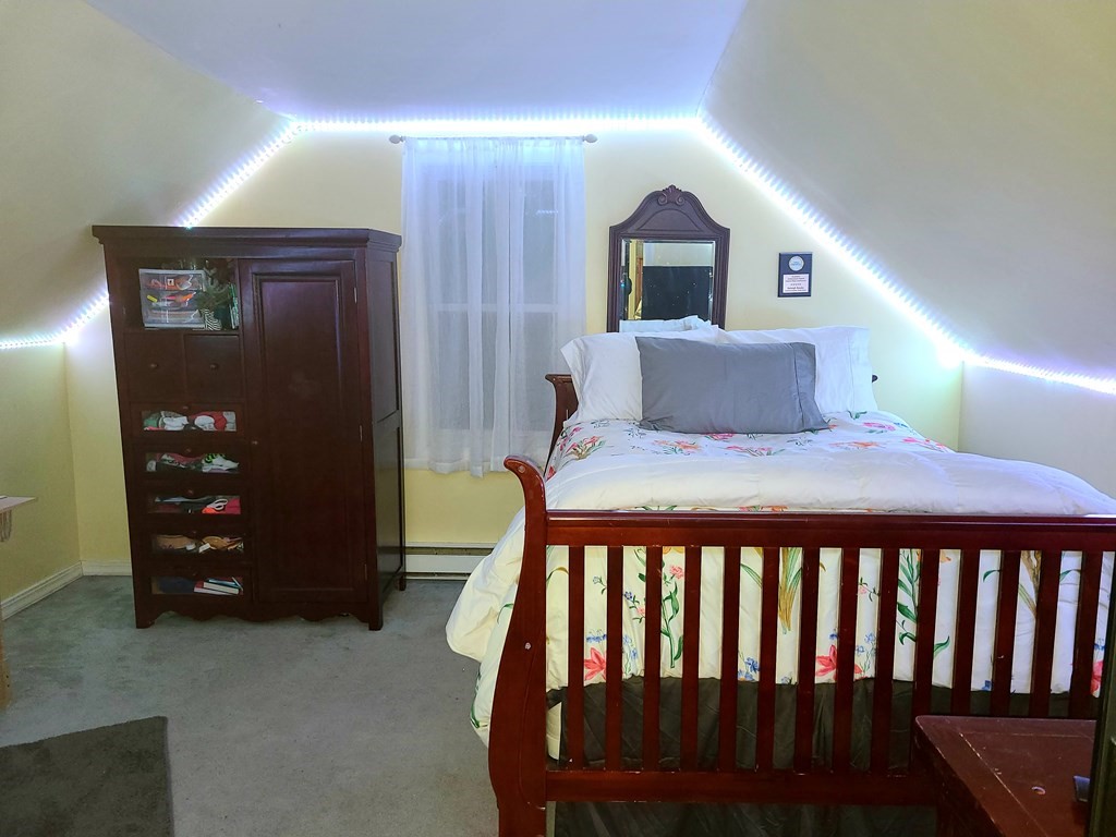 12 McIntyre Road North Oxford, MA 01537 - Photo 27 of 40 Gallery Image 27