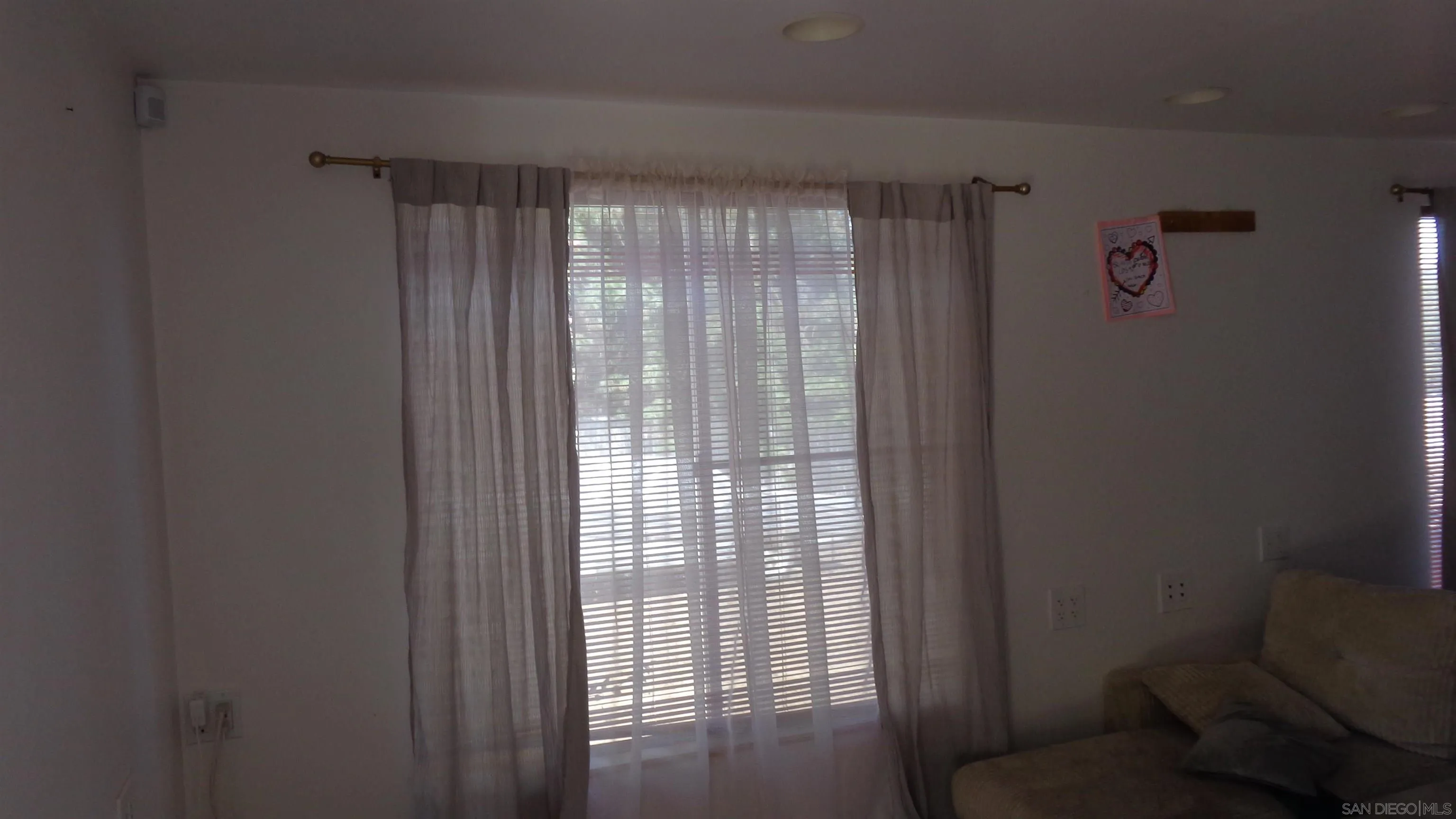 28560 Lilac Road, Unit A Valley Center, CA 92082 - Photo 5 of 19