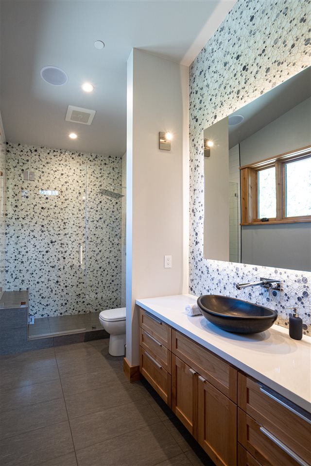 11250 Henness Road Truckee, CA 96161 - Photo 18 of 21