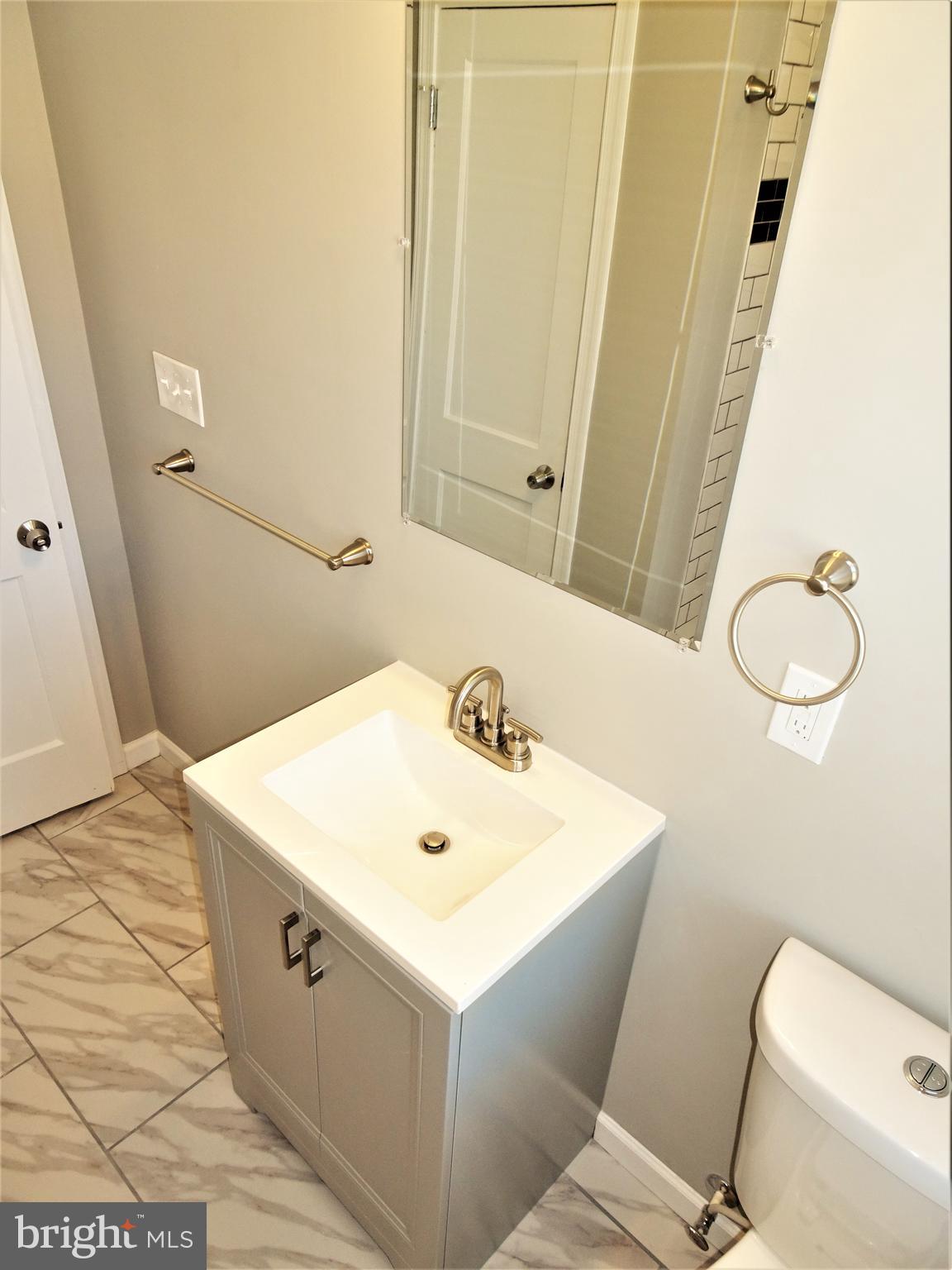 1217 Cedarcroft Road Baltimore, MD 21239 - Photo 18 of 46 2nd floor bath has large linen closet