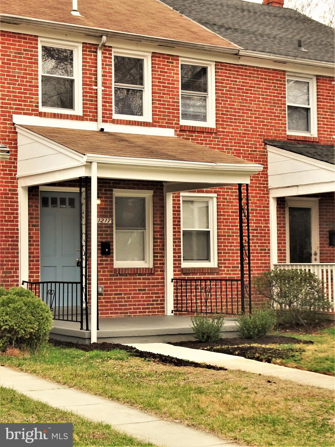 1217 Cedarcroft Road Baltimore, MD 21239 - Photo 44 of 46 Large front porch