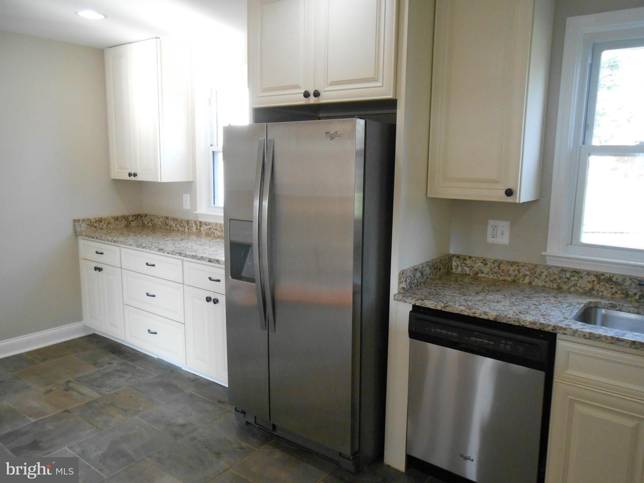 1209 June Road Baltimore, MD 21227 - Photo 19 of 26 Kitchen