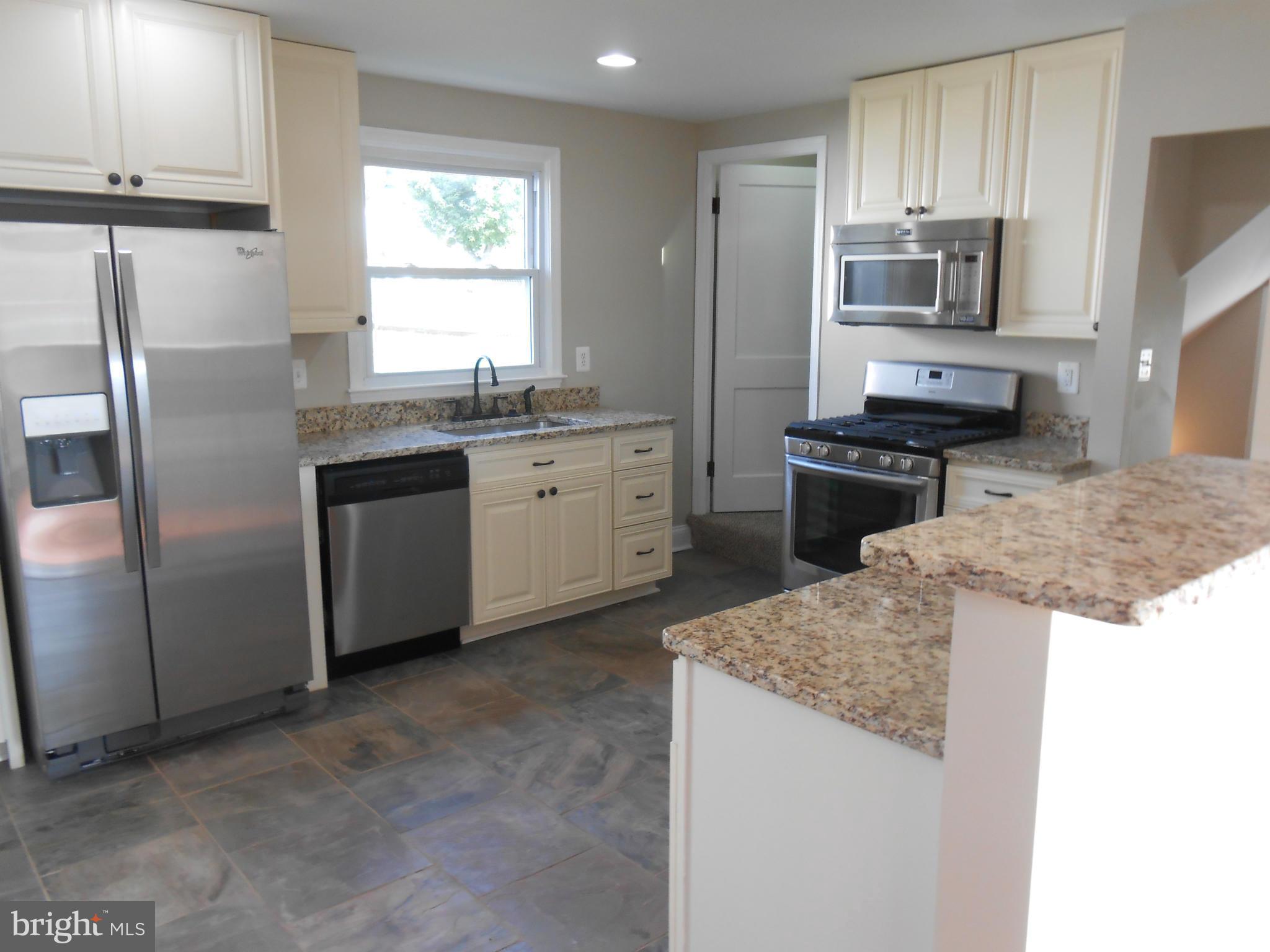 1209 June Road Baltimore, MD 21227 - Photo 5 of 26 Kitchen