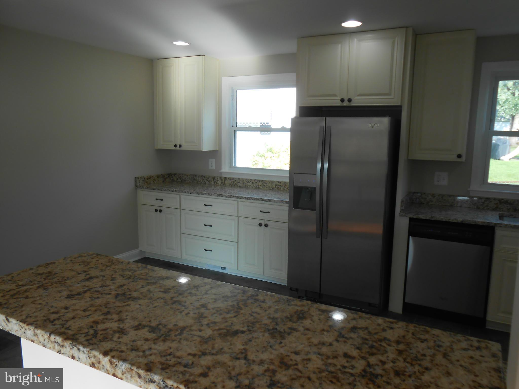 1209 June Road Baltimore, MD 21227 - Photo 7 of 26 Kitchen