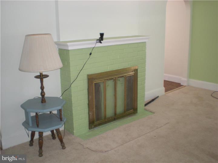 3419 Pine Road Huntingdon Valley, PA 19006 - Photo 5 of 11 Living Room
