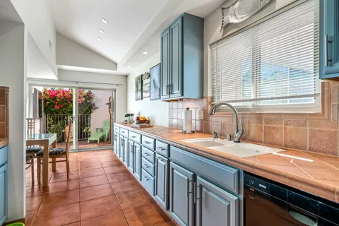 $399,000 | 1728 Capri Circle, Palm Springs, CA 92264