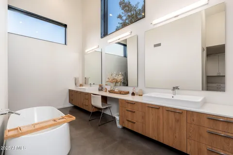 $7,250,000 | 5301 North 23rd Street, Phoenix, AZ 85016