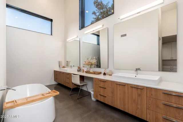 $7,500,000 | 5301 North 23rd Street, Phoenix, AZ 85016