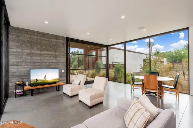 $7,500,000 | 5301 North 23rd Street, Phoenix, AZ 85016