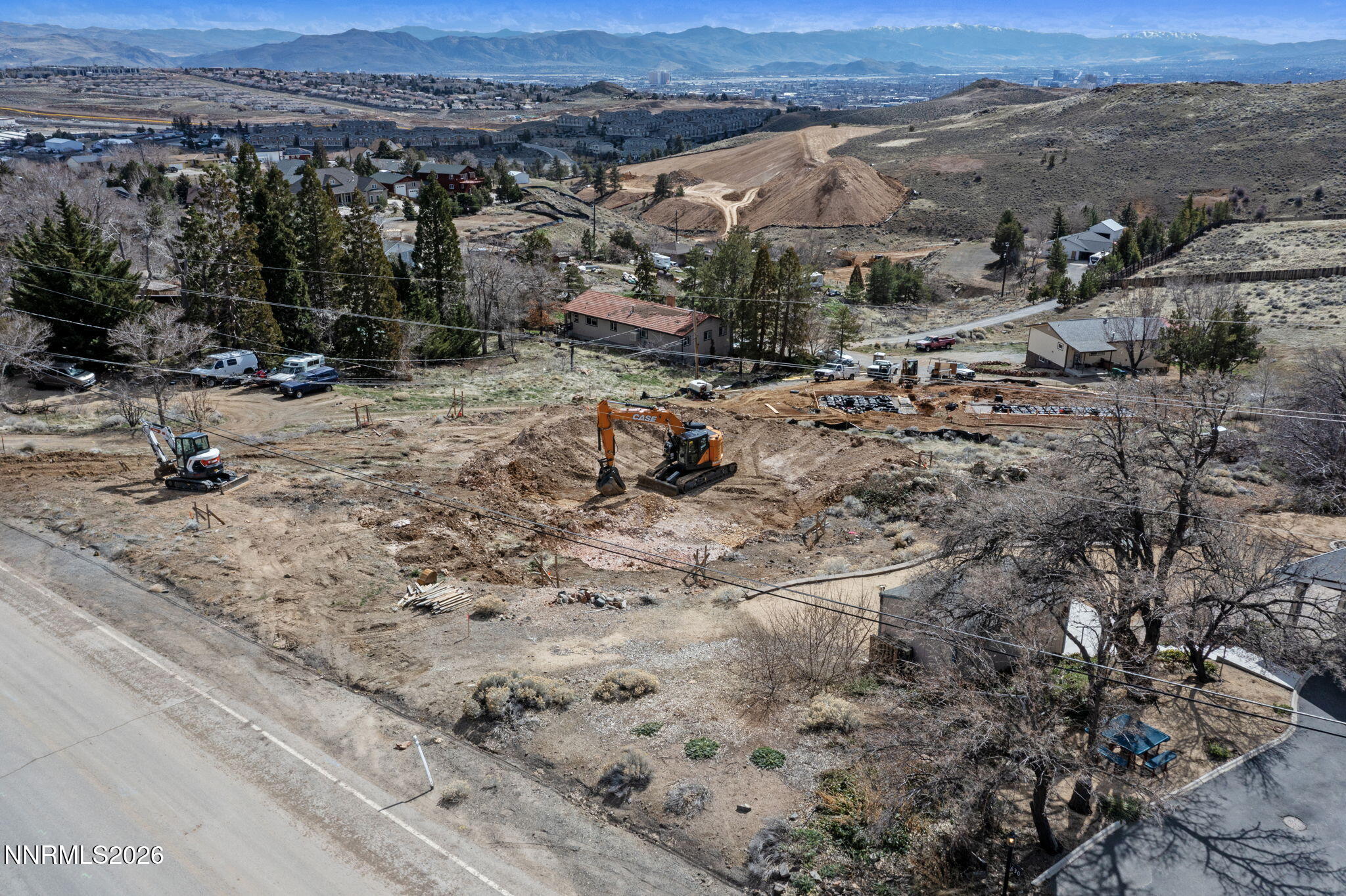 620 Hoge Road Reno, NV 89506 - Photo 10 of 19 an aerial view of multiple house