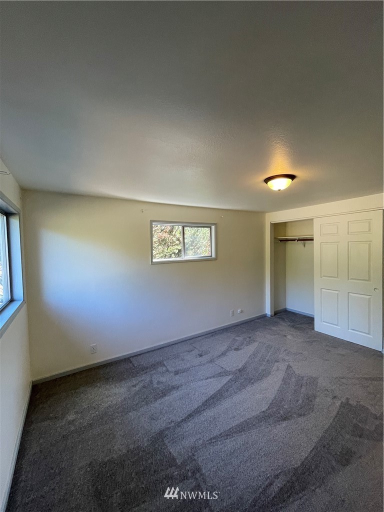 376 Dluhosh Road Onalaska, WA 98570 - Photo 8 of 27 Gallery Image 8