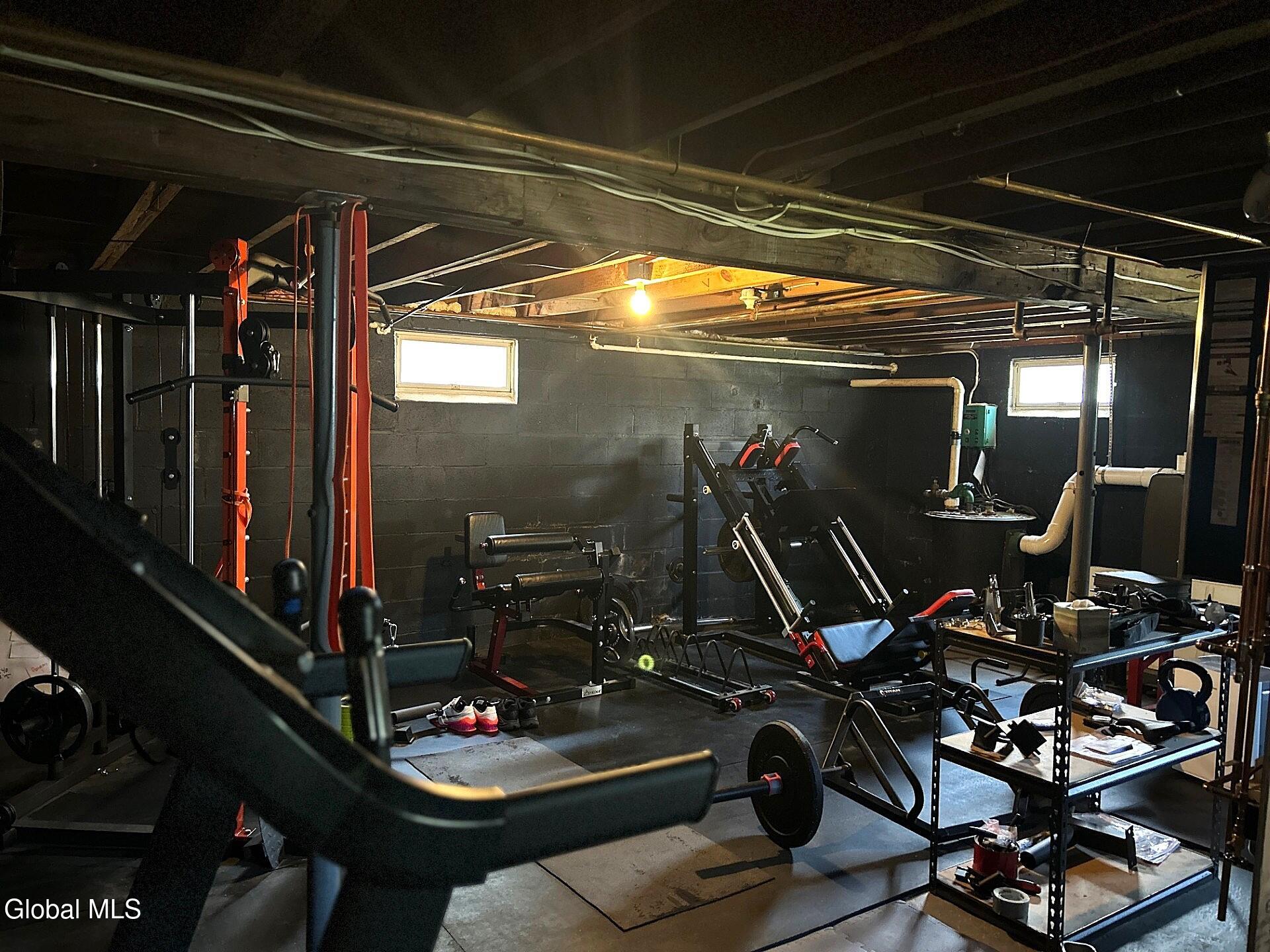 439 Krumkill Road Bethlehem, NY 12203 - Photo 23 of 33 workout 1