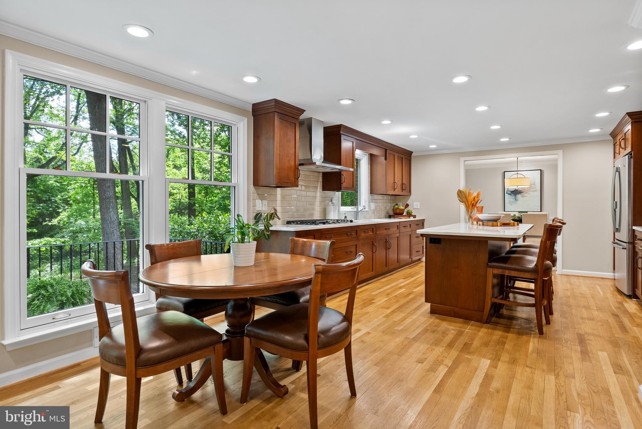 11201 Farmland Drive Rockville, MD 20852 - Photo 16 of 57