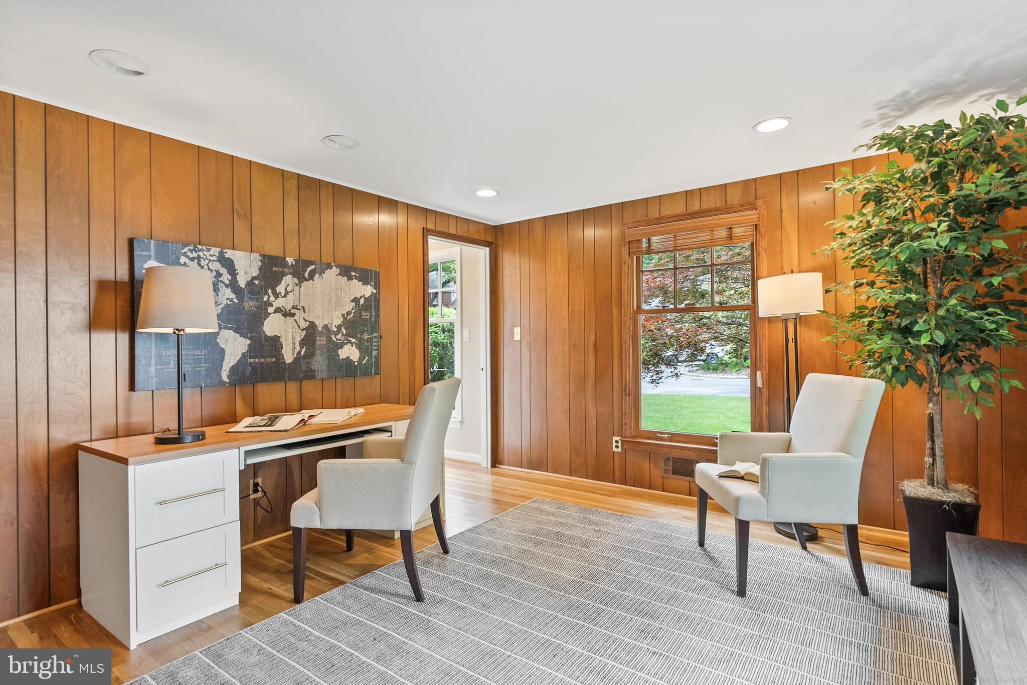 11201 Farmland Drive Rockville, MD 20852 - Photo 22 of 57