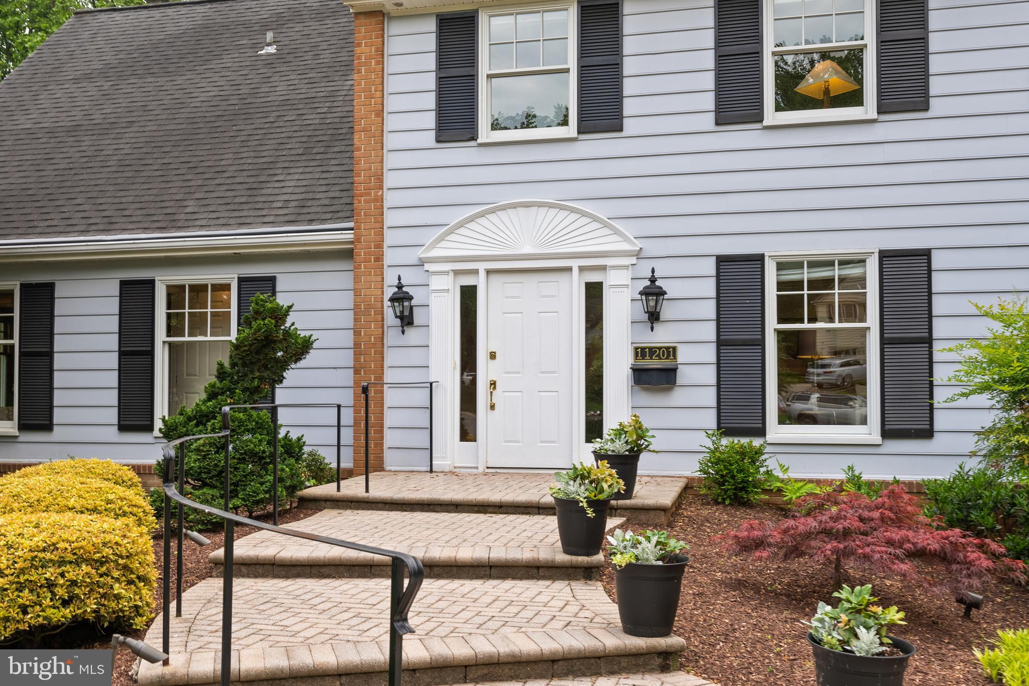 11201 Farmland Drive Rockville, MD 20852 - Photo 3 of 57