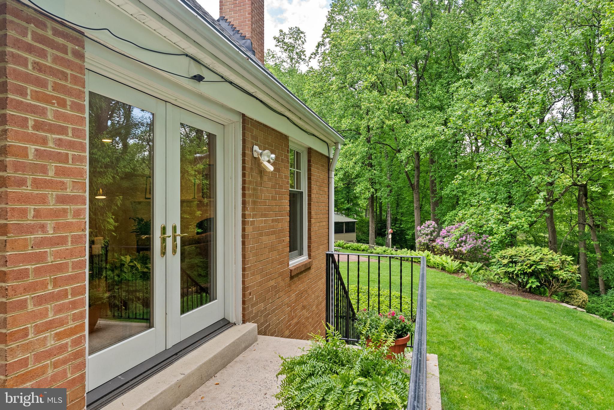 11201 Farmland Drive Rockville, MD 20852 - Photo 45 of 57