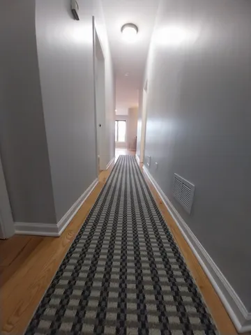 $2,100 | 4552 North Newland Avenue, Unit 1, Harwood Heights, IL 60706