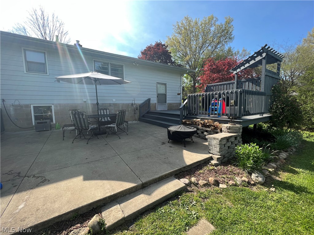 2913 Rich Road Norton, OH 44203 - Photo 4 of 35 Gallery Image 4