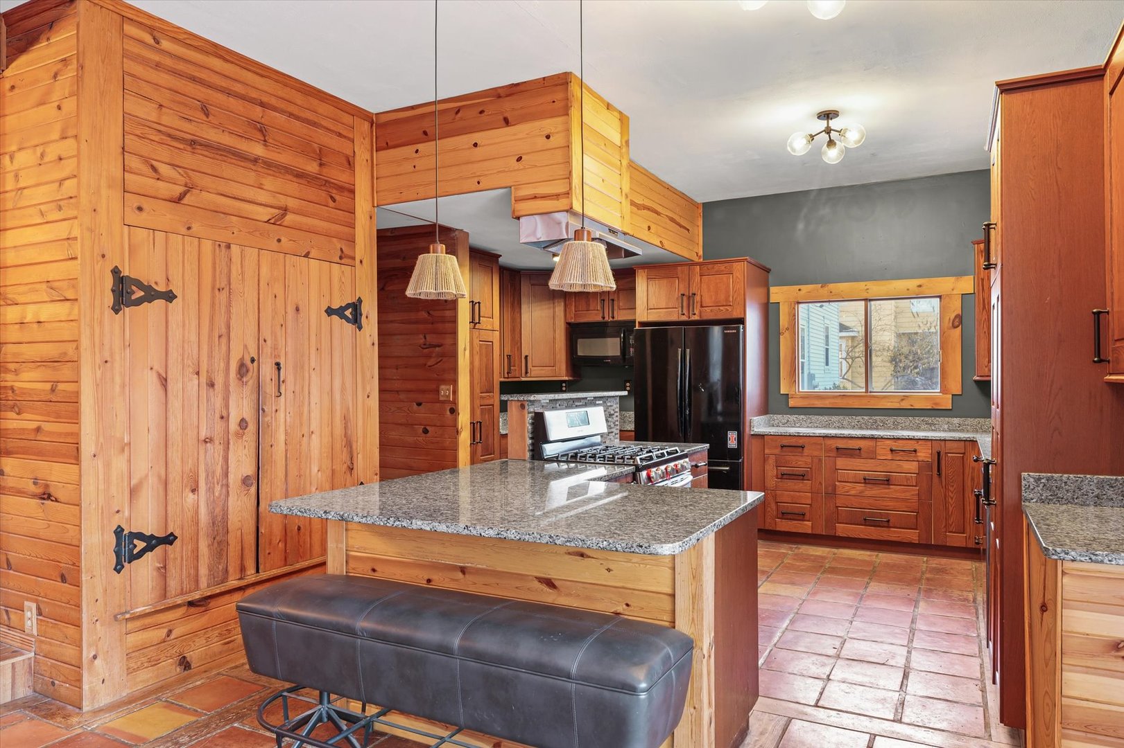 702 West Iowa Street Urbana, IL 61801 - Photo 11 of 44