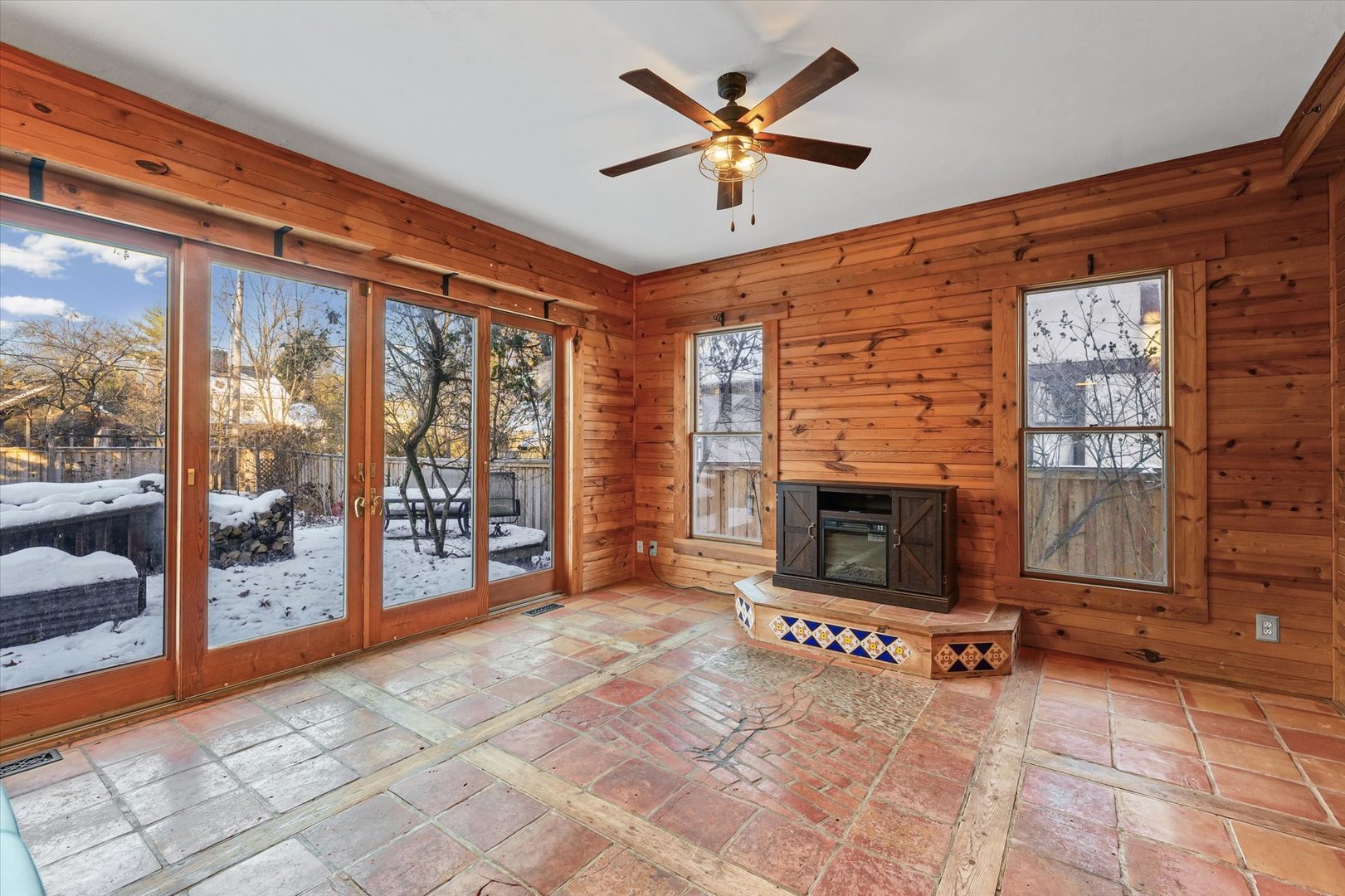 702 West Iowa Street Urbana, IL 61801 - Photo 14 of 44