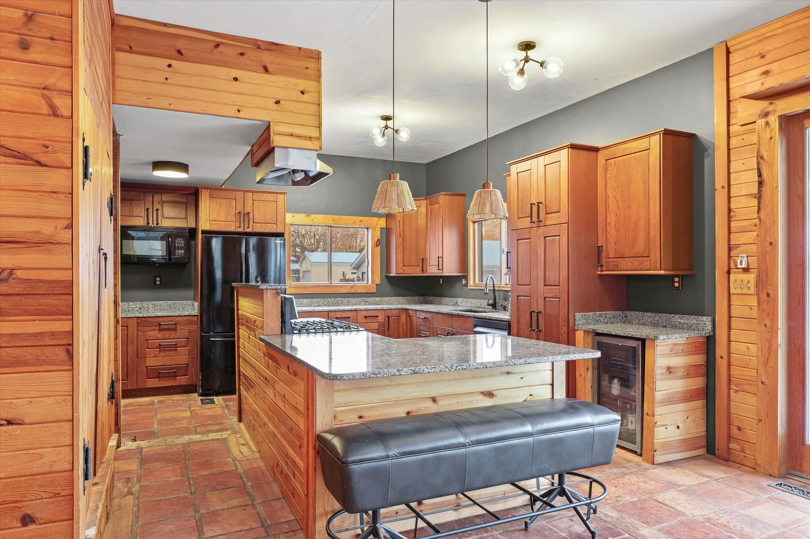 702 West Iowa Street Urbana, IL 61801 - Photo 9 of 44