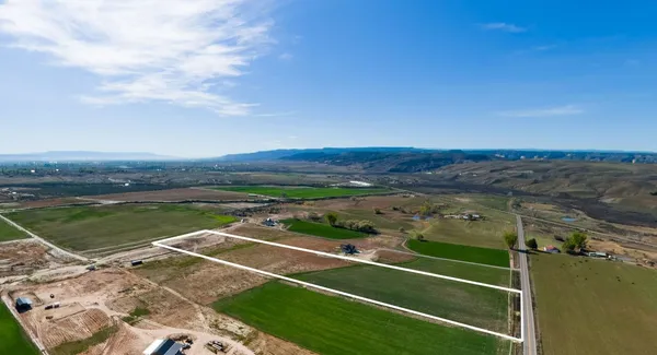 $259,900 | 1664 8 Road, Mack, CO 81525