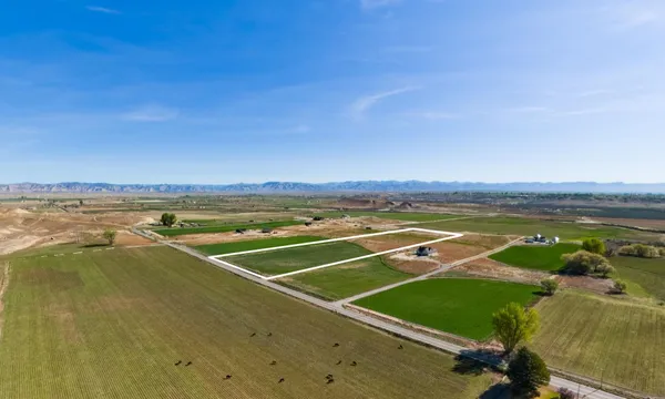 $259,900 | 1664 8 Road, Mack, CO 81525