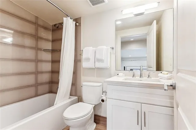 $249,500 | 427 Esplanade Avenue, Unit 105, New Orleans, LA 70116