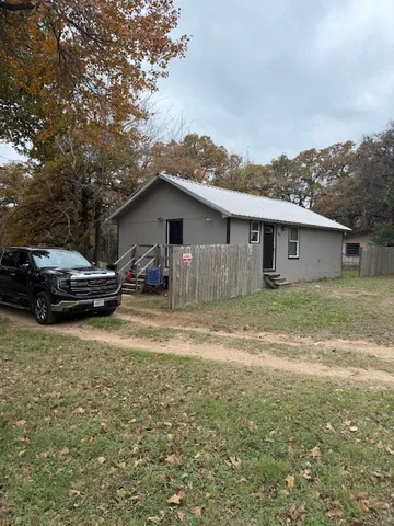 $130,000 | 582 Oaklawn Drive, Rockdale, TX 76567