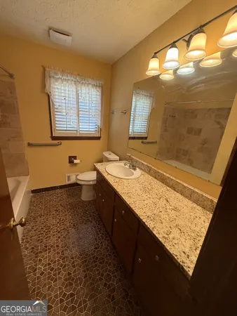 $2,200 | 110 Otelia Lane, Covington, GA 30014