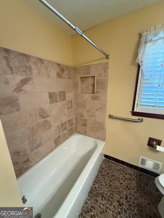 $2,200 | 110 Otelia Lane, Covington, GA 30014