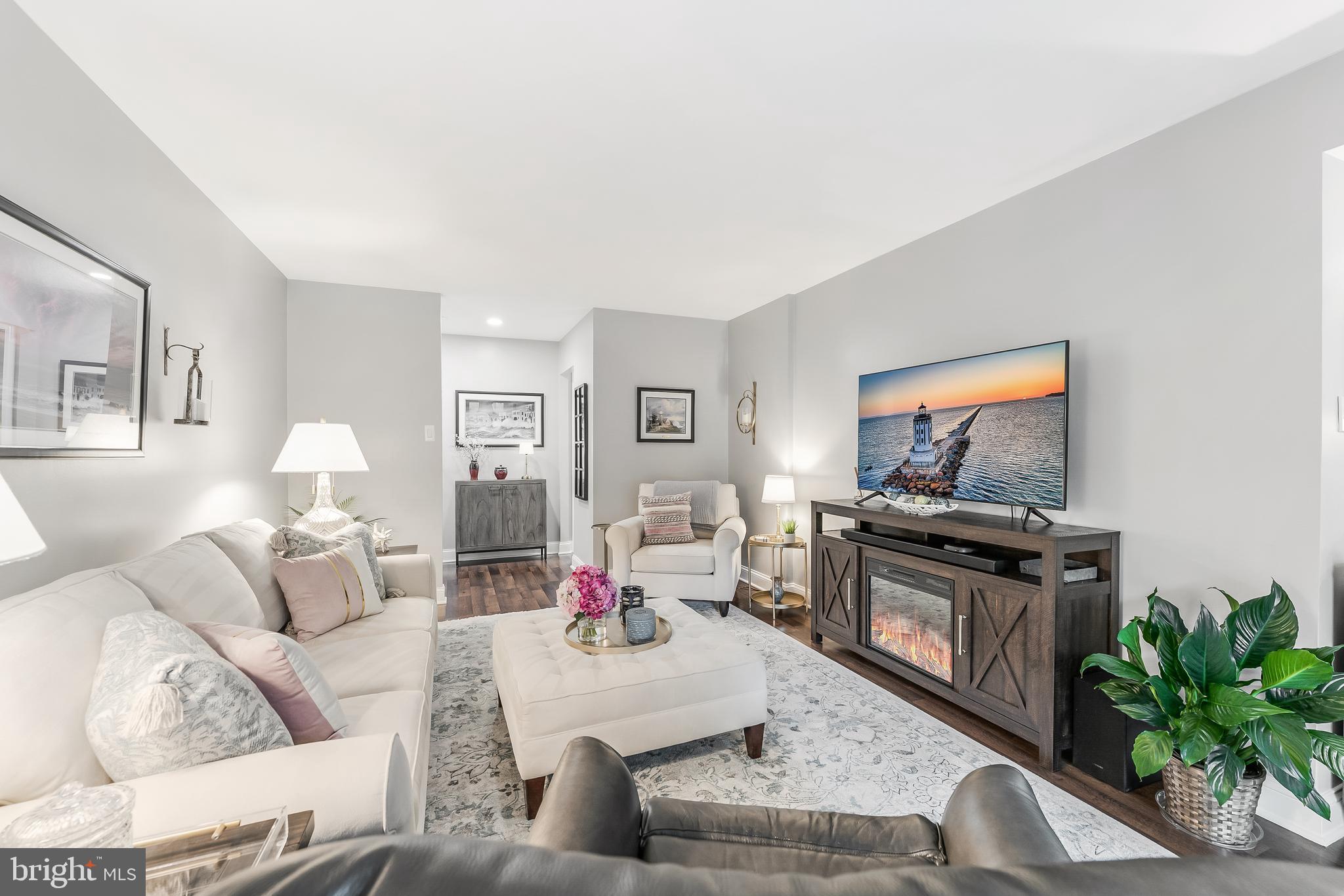 2055 Royal Fern Court, Unit 1B Reston, VA 20191 - Photo 17 of 45 Gallery Image 17