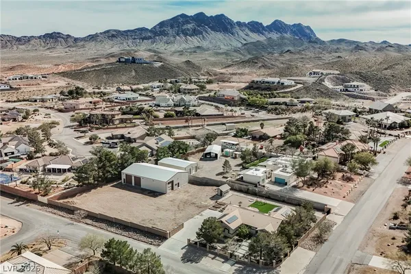 $2,420,000 | 601 Sandy Drive, Henderson, NV 89002