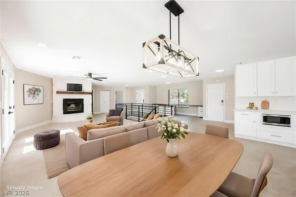 $2,420,000 | 601 Sandy Drive, Henderson, NV 89002