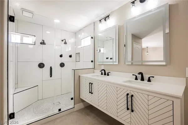 $2,420,000 | 601 Sandy Drive, Henderson, NV 89002