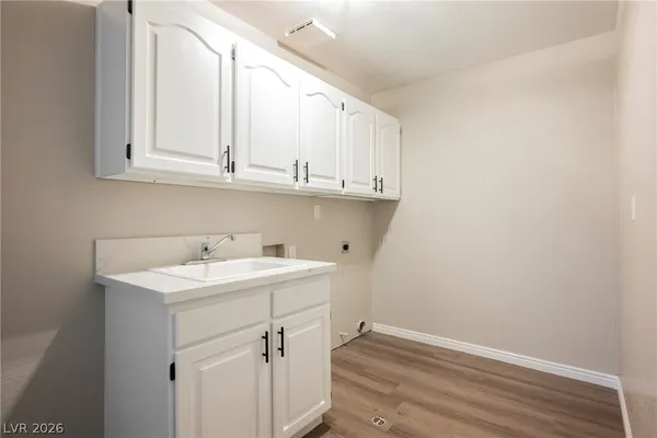 $2,420,000 | 601 Sandy Drive, Henderson, NV 89002