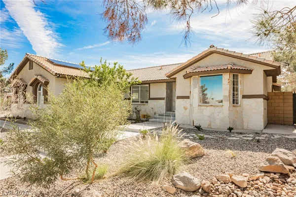 $2,420,000 | 601 Sandy Drive, Henderson, NV 89002