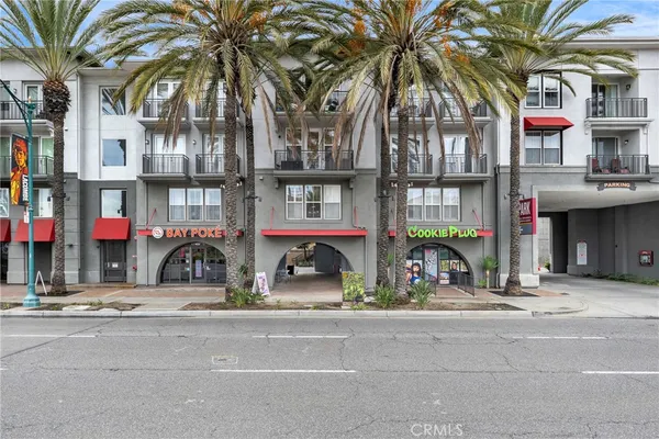 $515,000 | 1801 East Katella Avenue, Unit 2029, Anaheim, CA 92805