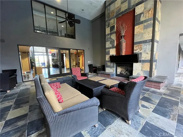 $515,000 | 1801 East Katella Avenue, Unit 2029, Anaheim, CA 92805