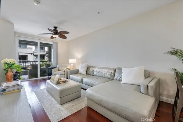 $515,000 | 1801 East Katella Avenue, Unit 2029, Anaheim, CA 92805