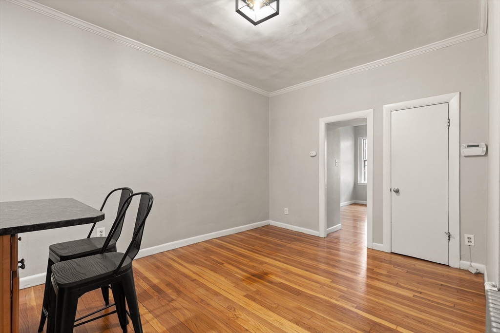78 Phillips Street, Unit 3 Boston, MA 02114 - Photo 4 of 20