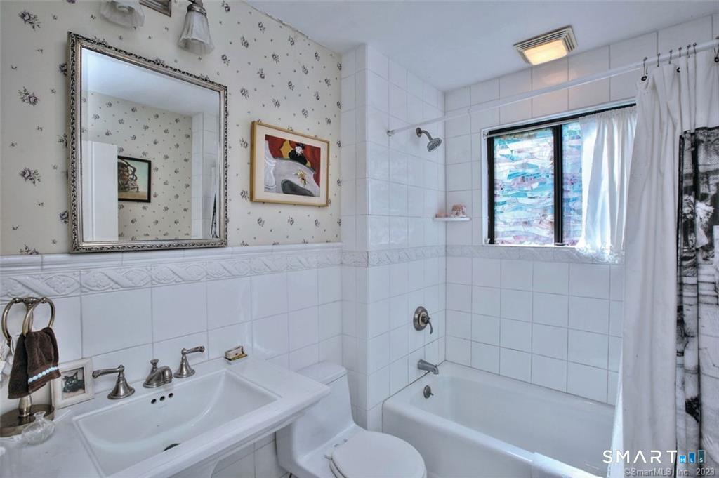 33 Birch Hill Road Weston, CT 06883 - Photo 26 of 40 Gallery Image 26